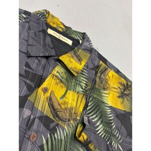 Tommy Bahama Mens M 100% Silk Tropical Palm Tree Canoe Button Up Shirt Black